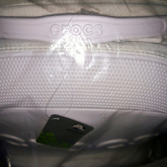 (New) (Adult Size) New Release Limited Edition Crocs Backpack - Picture 8 of 8